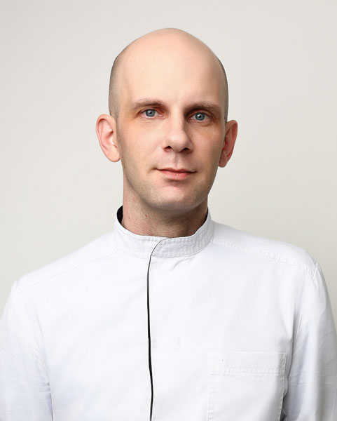 Роман Викторович Переверзев